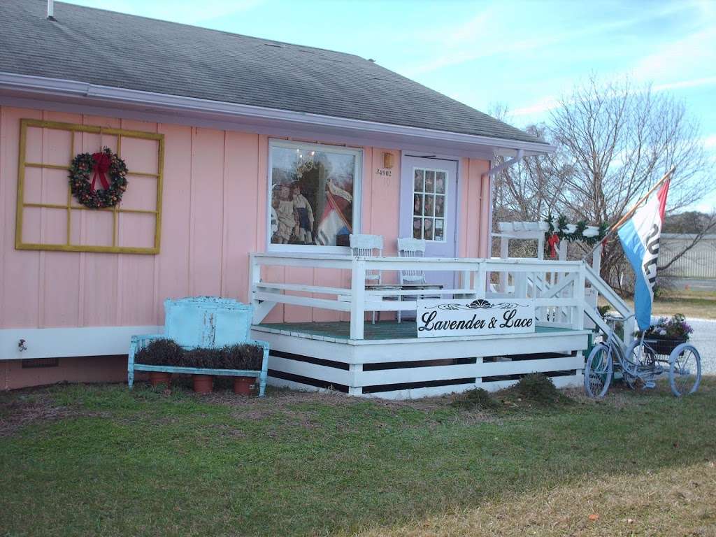 Lavender & Lace Antiques and Gifts | 34902 Atlantic Ave, Ocean View, DE 19970, USA | Phone: (302) 539-5933