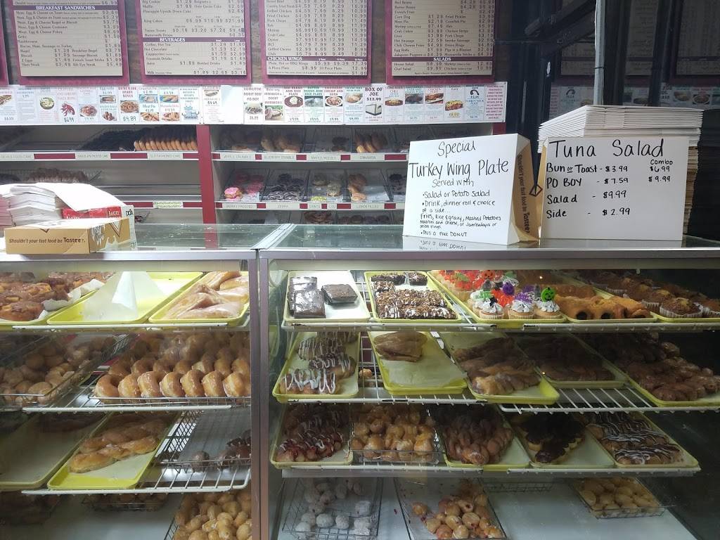 Tastee Donuts | 3130 Loyola Dr # 2, Kenner, LA 70065 | Phone: (504) 466-2136