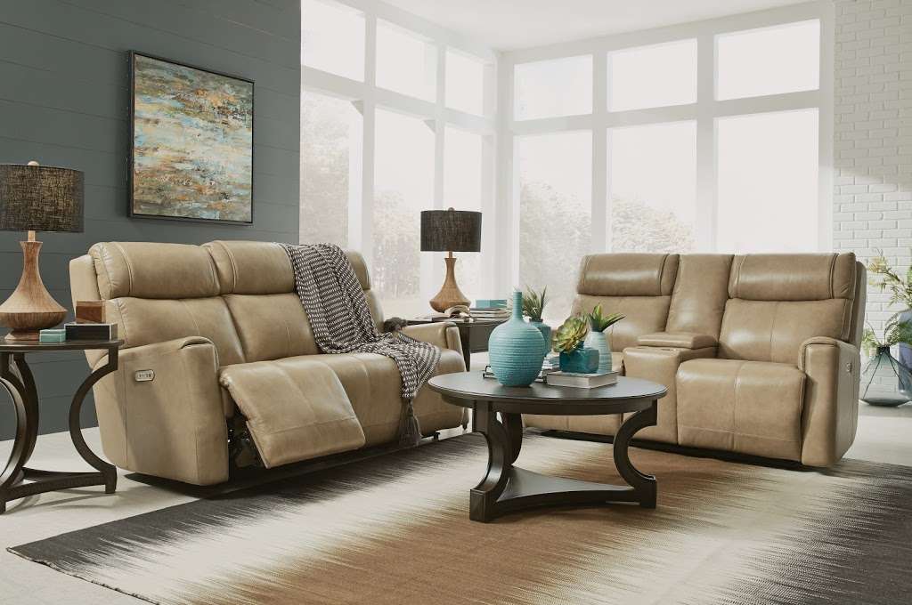 INTERIORS HOME | 3130 Columbia Ave, Lancaster, PA 17603, USA | Phone: (717) 390-2000