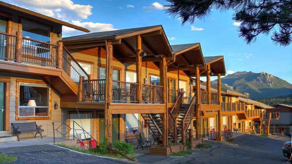 Hotel Estes | 1240 Big Thompson Ave, Estes Park, CO 80517, USA | Phone: (970) 586-3382