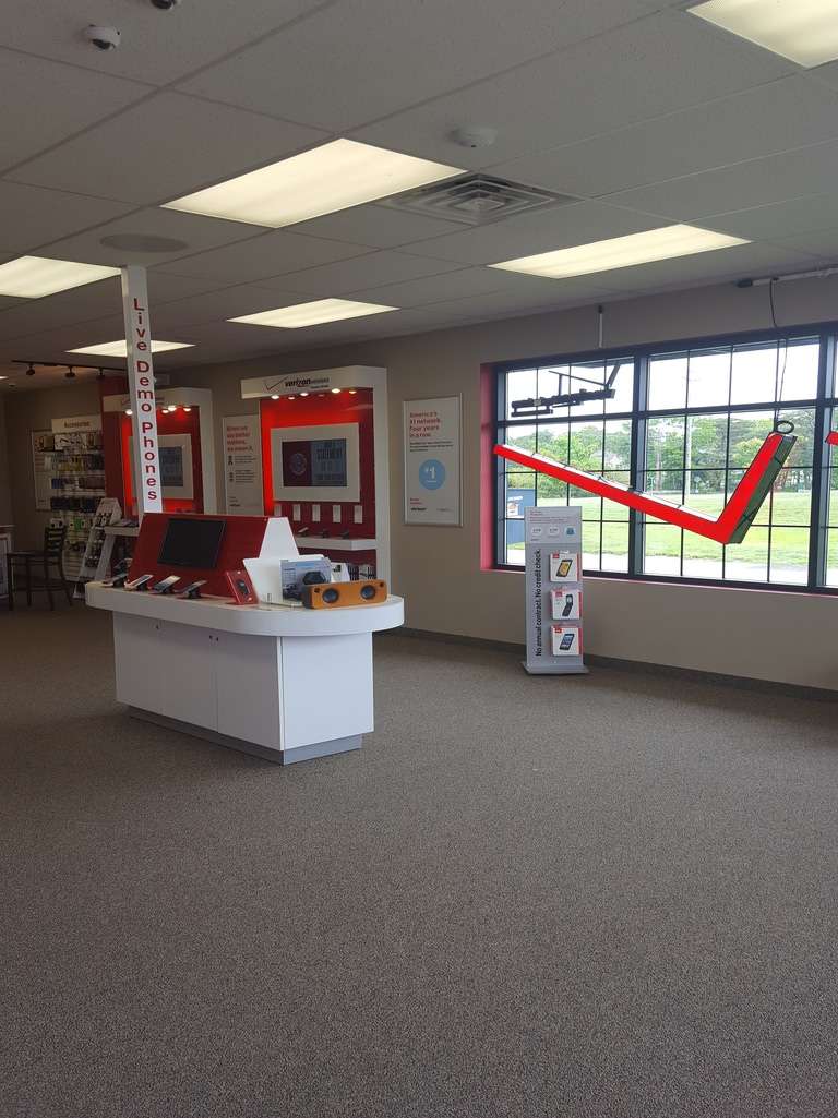 Verizon Authorized Retailer, TCC | 4 Roosevelt Blvd Unit 13, Marmora, NJ 08223 | Phone: (609) 545-8639