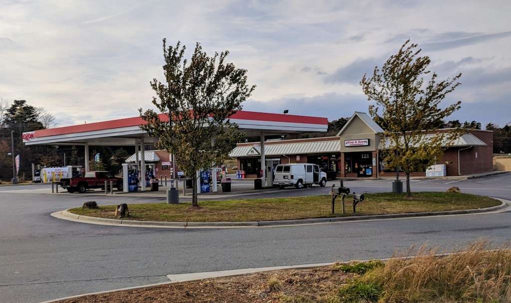 Exxon | 121 Julian Pl, Troutman, NC 28166, USA | Phone: (704) 528-7132