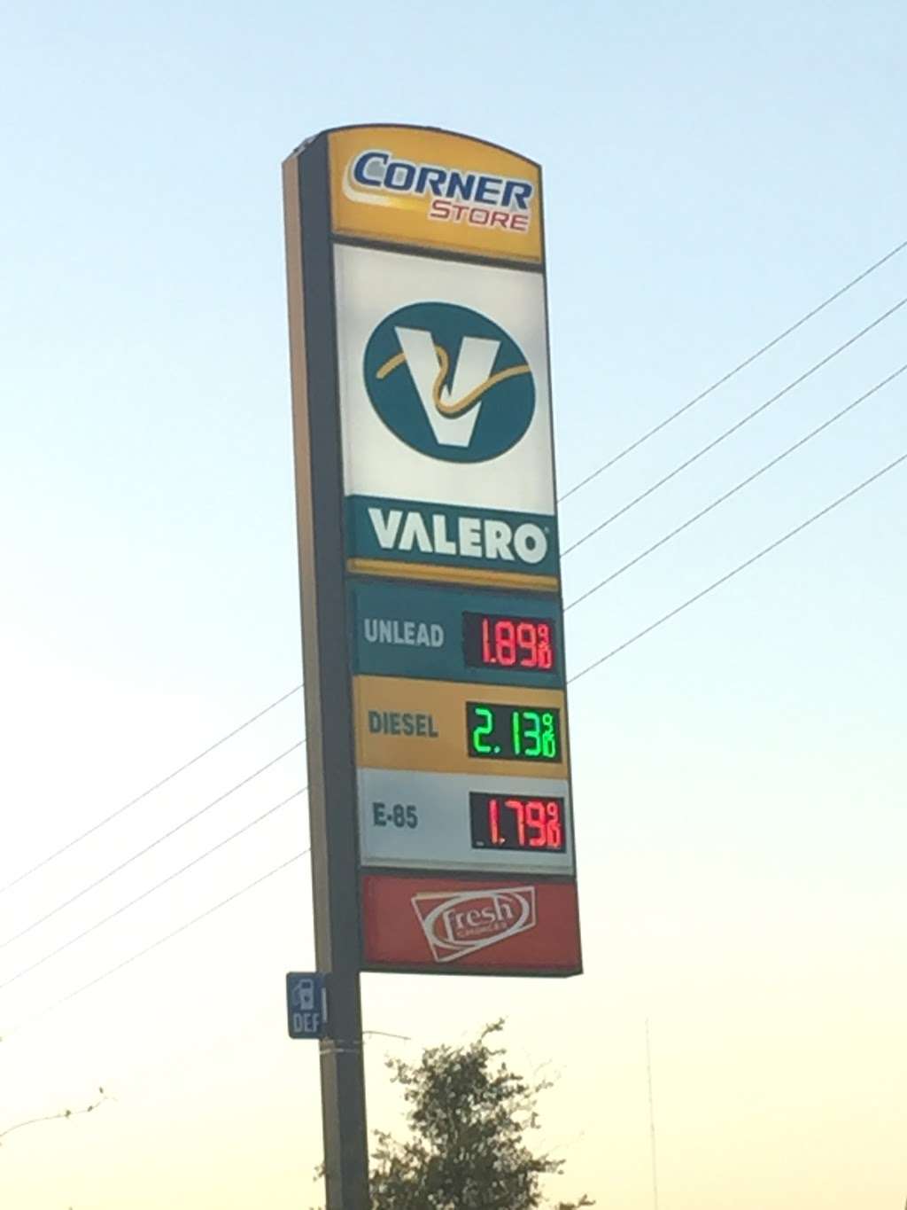 Valero | 25 Calvary Rd #1471, Willis, TX 77378, USA | Phone: (936) 856-8253