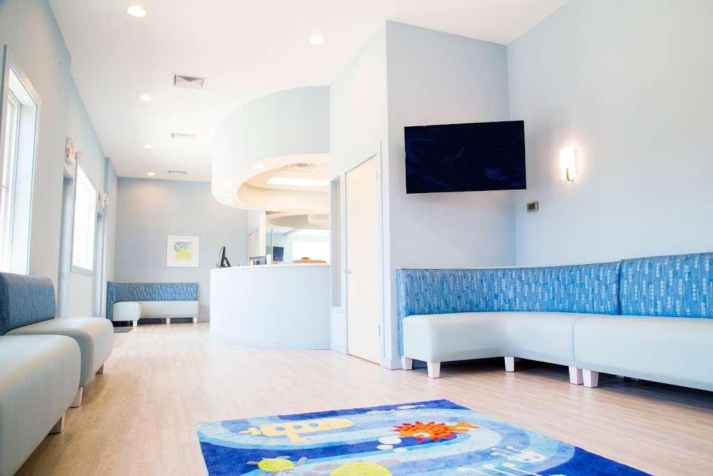 Charlottesville Pediatric Dentistry | 70 Jefferson Ct #101, Zion Crossroads, VA 22942, USA | Phone: (540) 832-6657