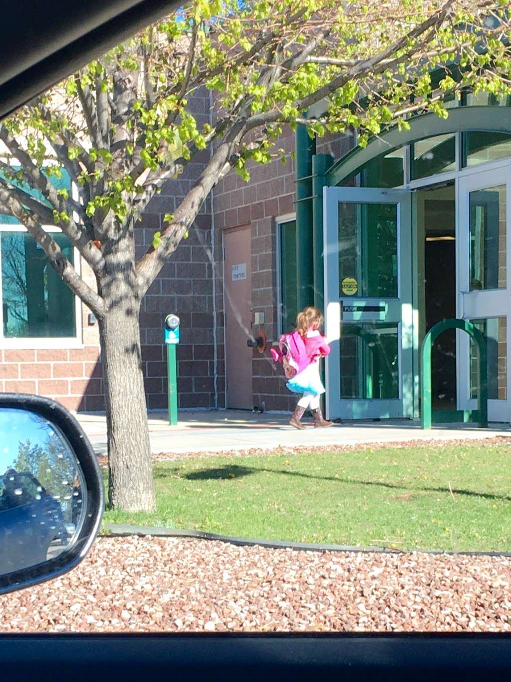 DCS Montessori Charter School | 311 Castle Pines Pkwy, Castle Pines, CO 80108, USA | Phone: (720) 531-3311