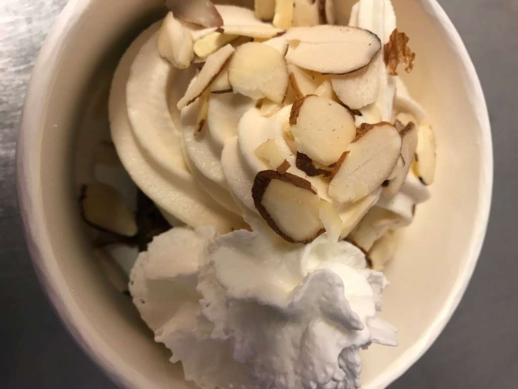 CHILLD Frozen yogurt and treats | 25567 Conifer Rd #130, Conifer, CO 80433, USA | Phone: (303) 816-0838