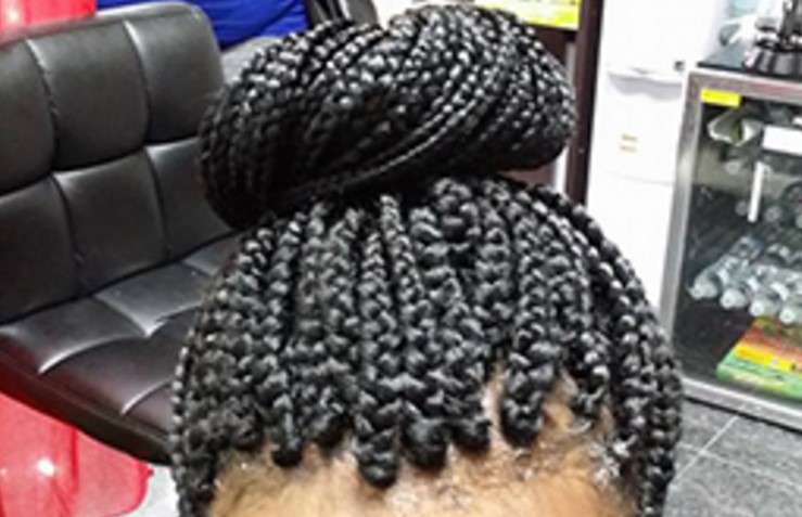 Mouna African Hair Braiding And Weave | 277 S Schmidt Rd #100, Bolingbrook, IL 60440, USA | Phone: (630) 863-7089