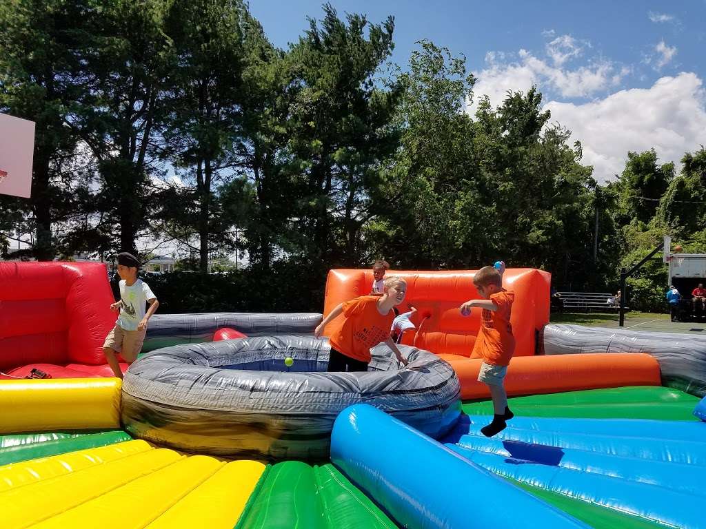 Mitchell Court Park | Burlington, NJ 08016, USA | Phone: (215) 700-2556