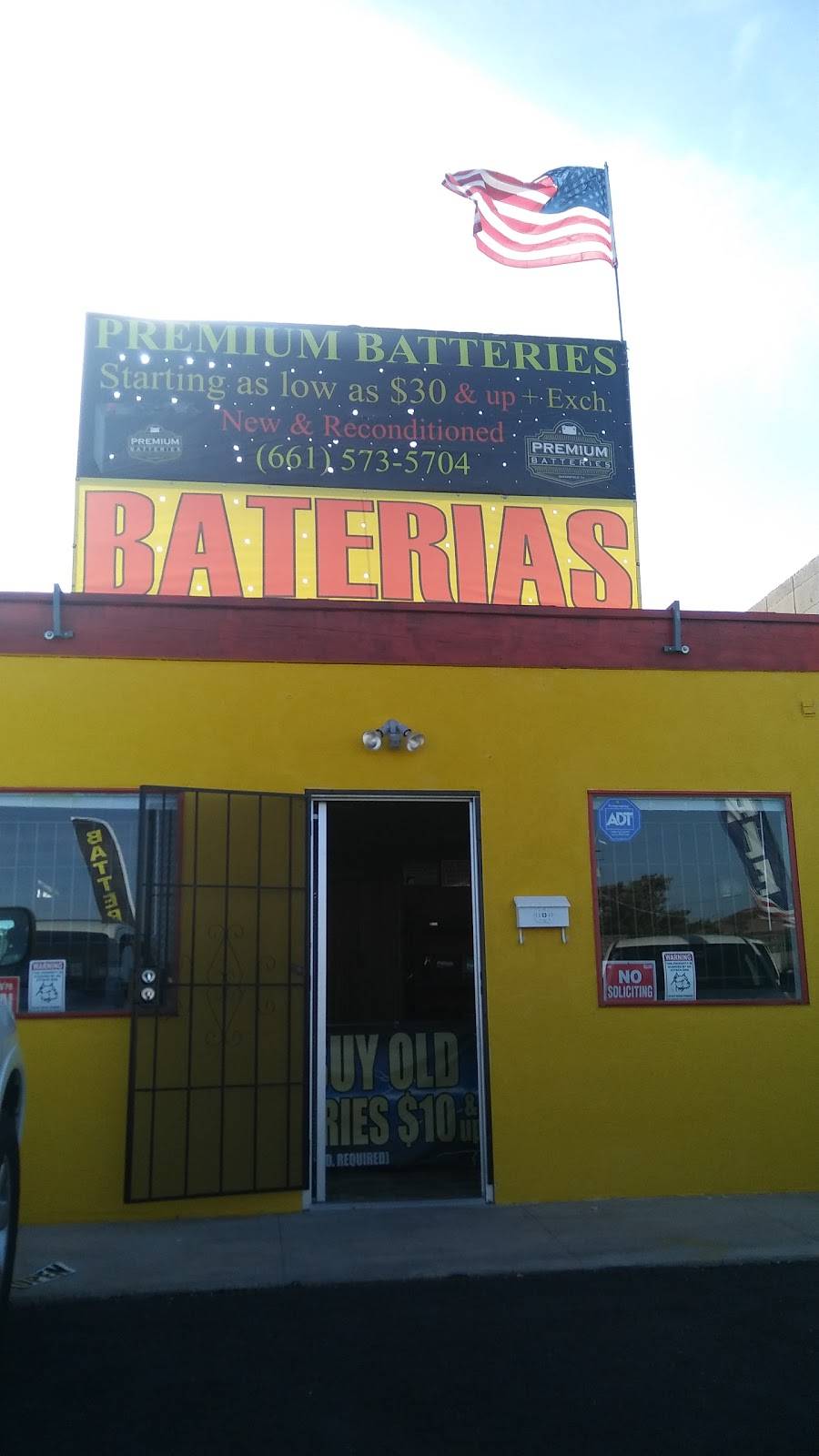 PREMIUM BATTERIES | 2007 S Chester Ave, Bakersfield, CA 93304, USA | Phone: (661) 573-5704