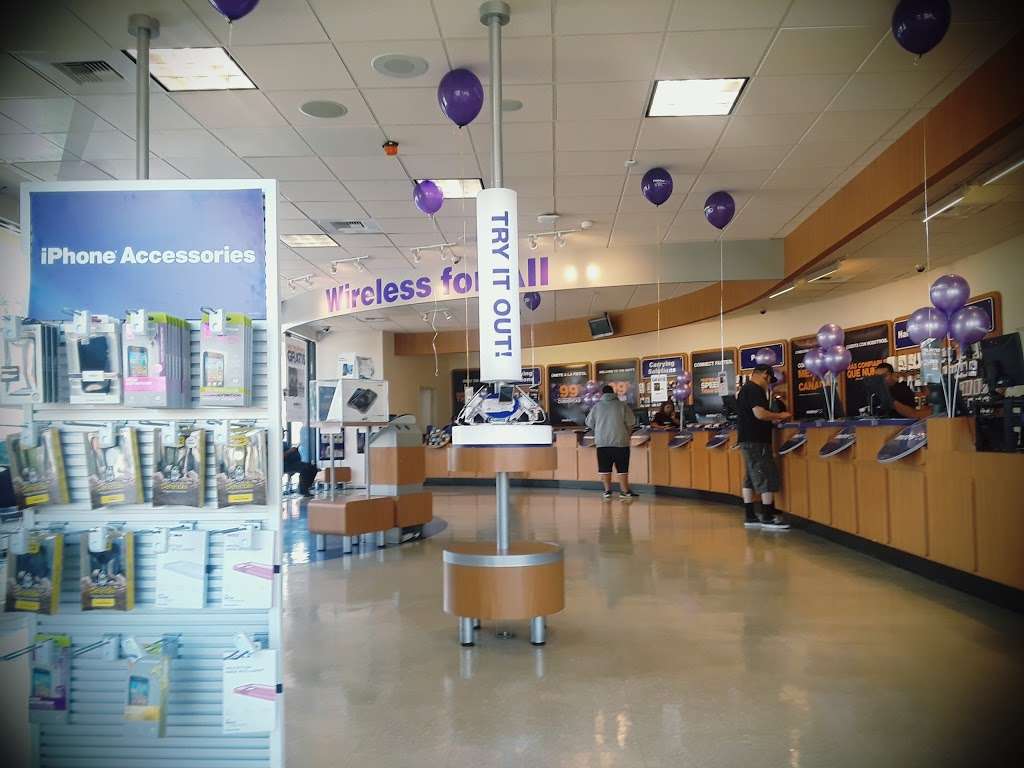 Metro by T-Mobile | 11091 Beach Blvd, Stanton, CA 90680, USA | Phone: (714) 730-2882