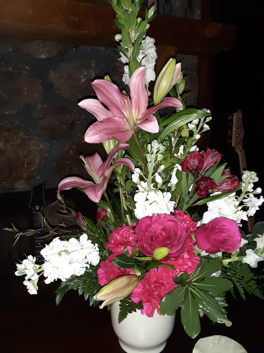 Sarahs Flowers | 2834 C, Pelham Pkwy, Pelham, AL 35124, USA | Phone: (205) 663-6308