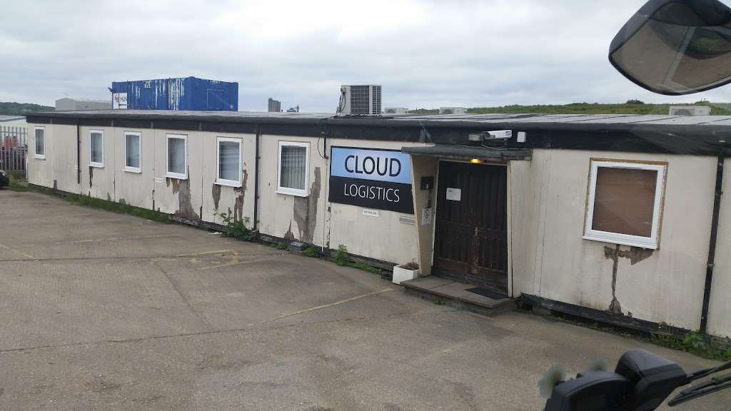 Cloud Storage and Logistics Limited | Freightmaster Estate, Ferry Ln, Rainham RM13 9BJ, UK | Phone: 01708 555422