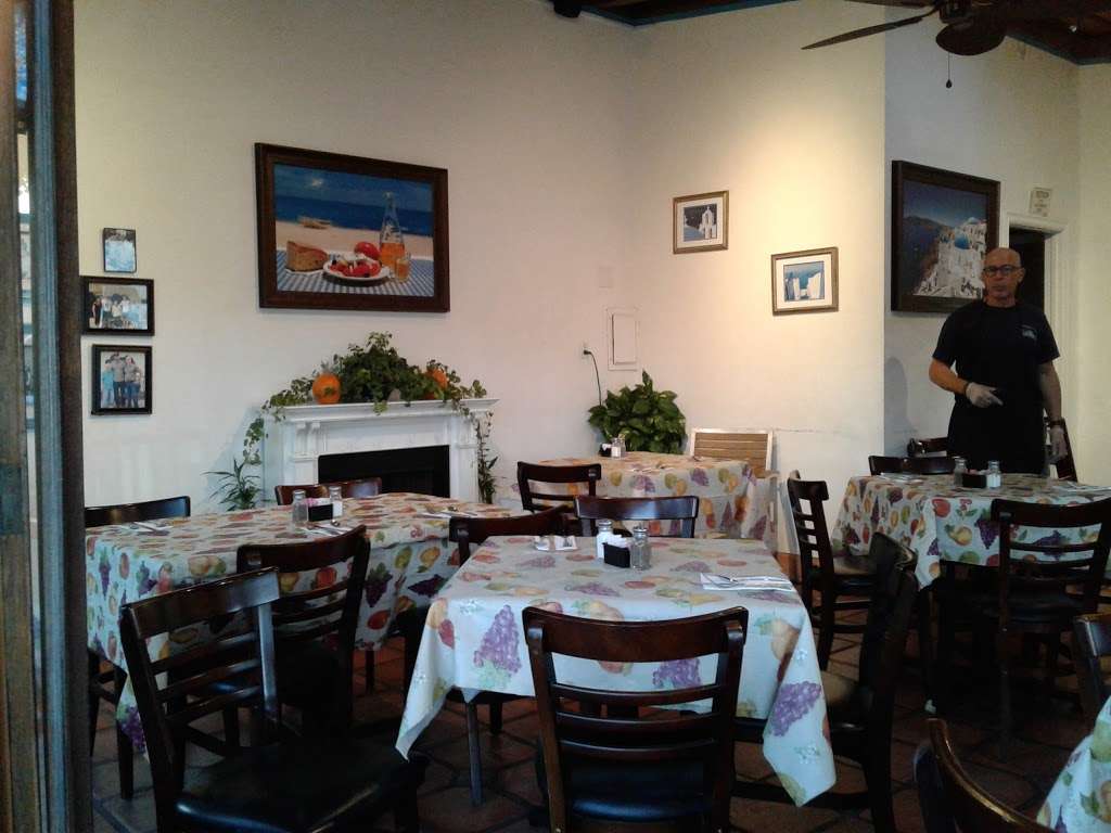 Uncle Stavros Cafe | 201 Hermosa Ave, Hermosa Beach, CA 90254, USA | Phone: (310) 379-2001