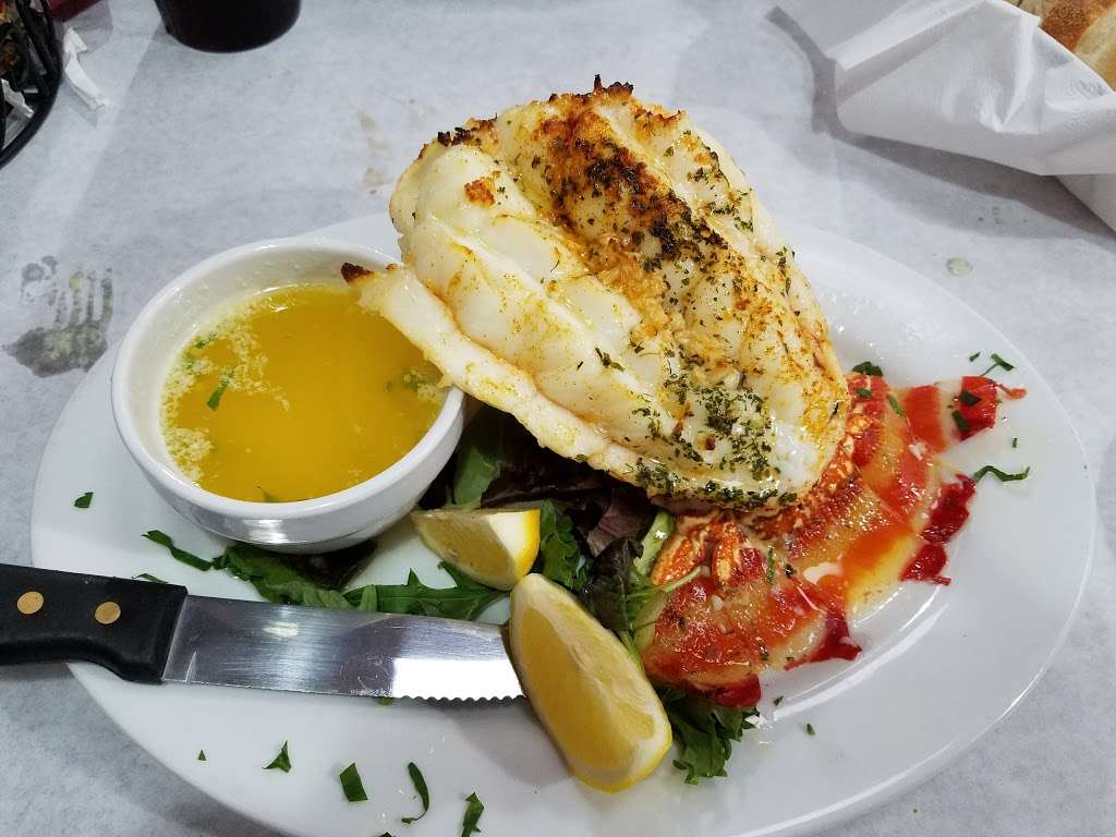 Lobster House | 4707 Arthur Kill Rd, Staten Island, NY 10309 | Phone: (718) 227-0003