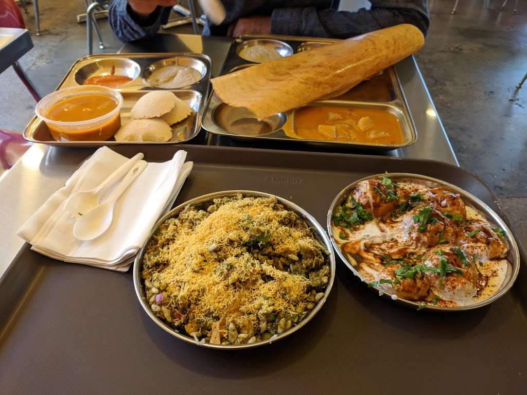 Viks Chaat | 2390 Fourth St, Berkeley, CA 94710, USA | Phone: (510) 644-4412