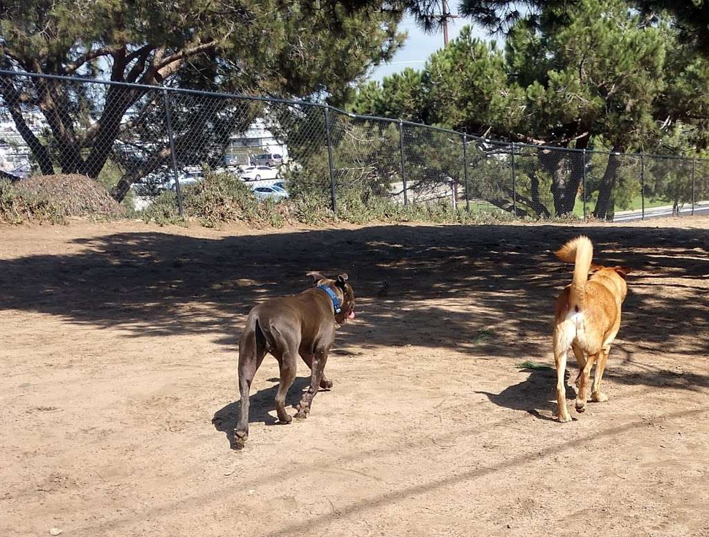 El Segundo Dog Park | E Imperial Ave, El Segundo, CA 90245, USA | Phone: (310) 524-2300