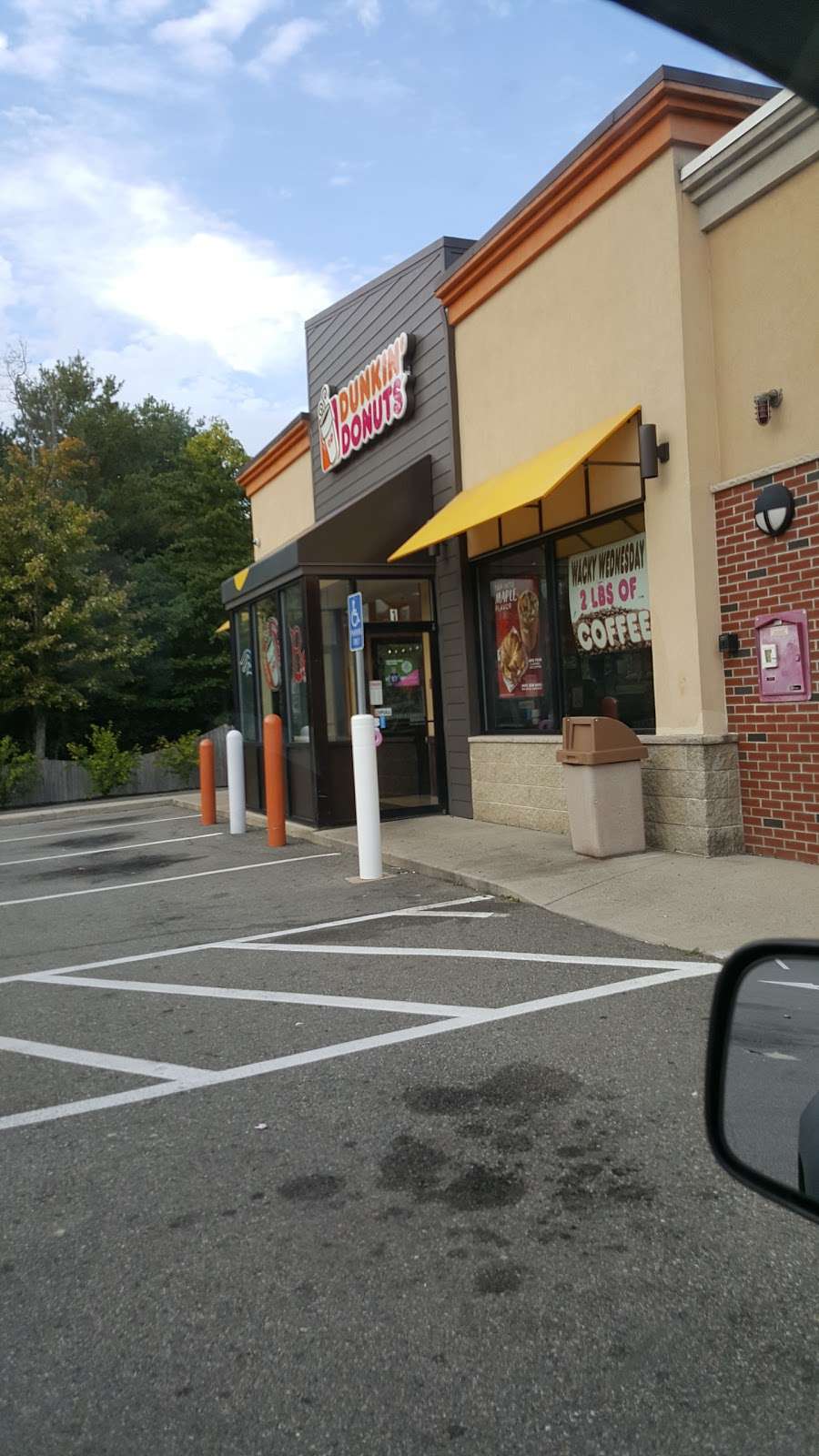 Dunkin | 147 N Quincy St, Abington, MA 02351, USA | Phone: (781) 857-2470