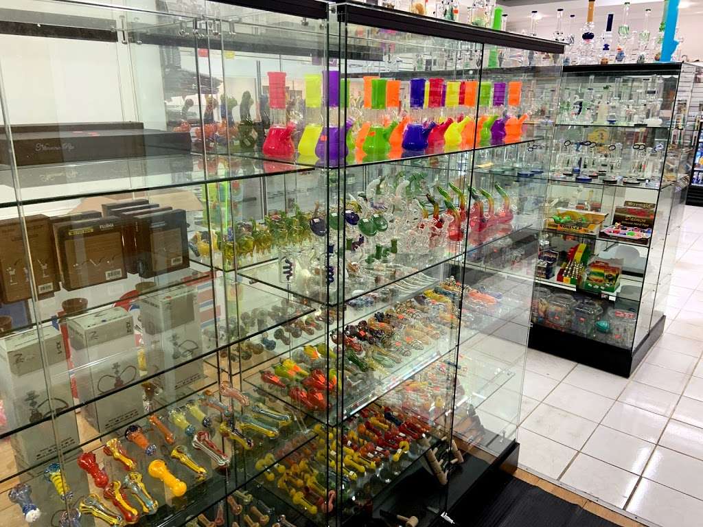 Glendora Smoke Shop | 1204 N Black Horse Pike, Glendora, NJ 08029 | Phone: (856) 939-8400