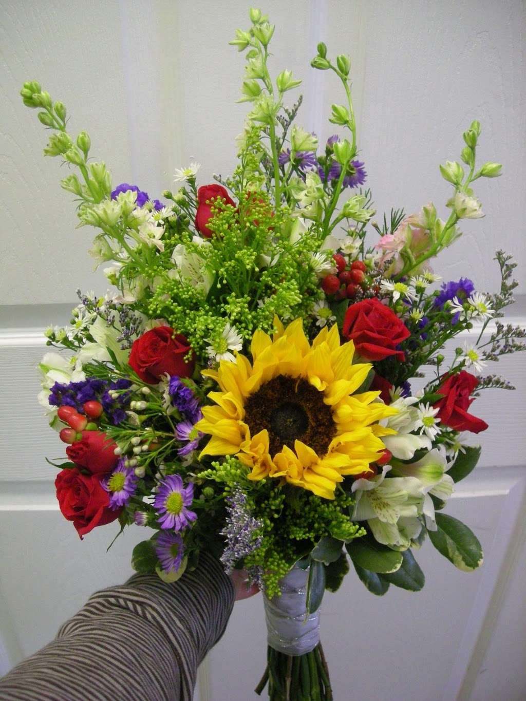 Just Because...Flowers | 3540 Street Rd, Bensalem, PA 19020, USA | Phone: (215) 639-1020