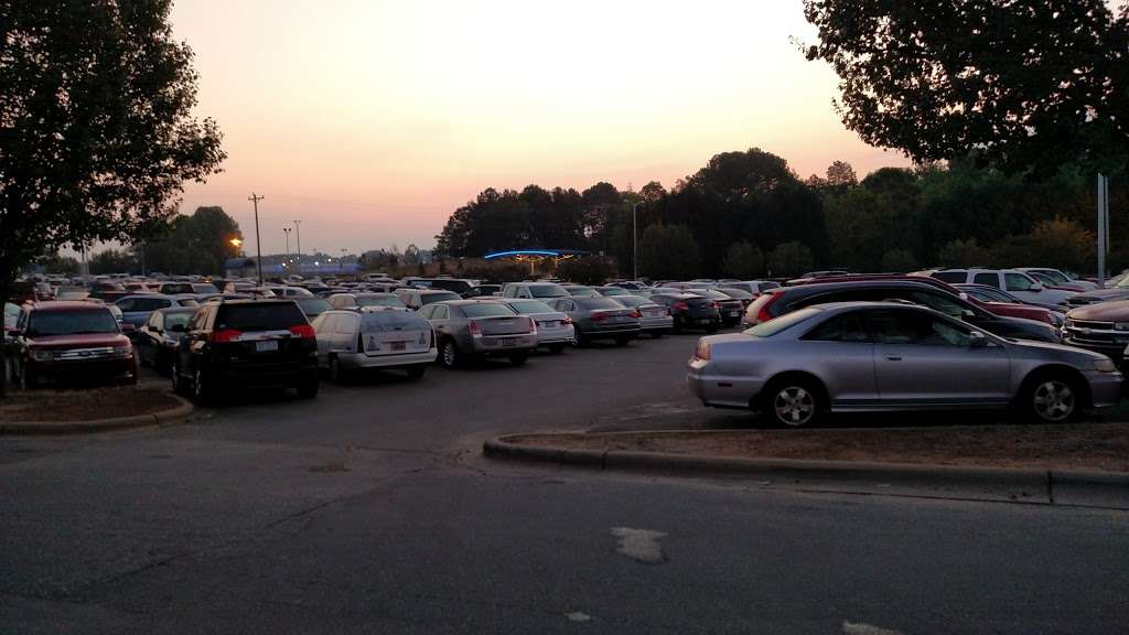 Parking Long Term 2 | Charlotte, NC 28214