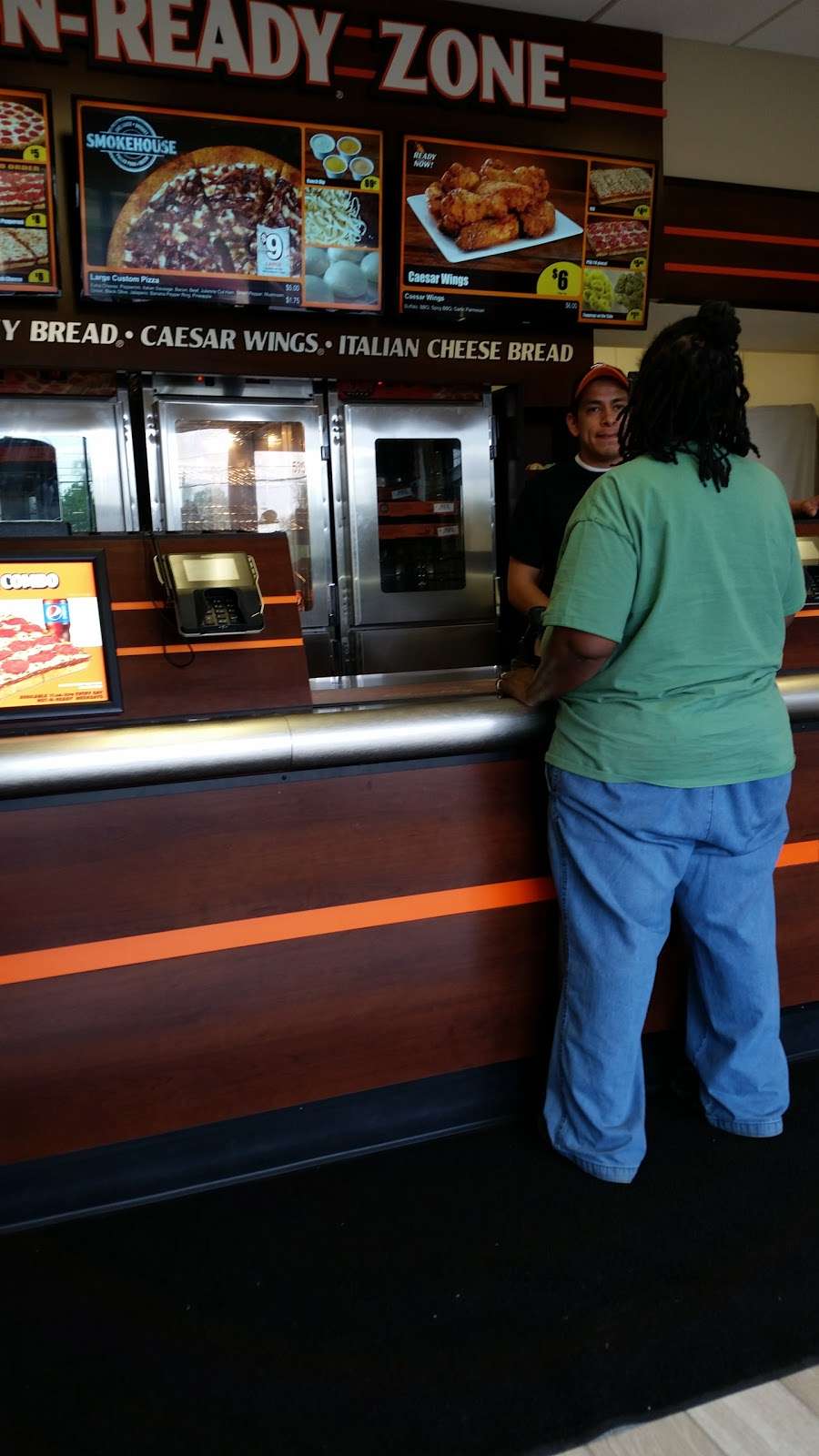 Little Caesars Pizza | 5313 W 10th St, Indianapolis, IN 46224, USA | Phone: (317) 241-2700