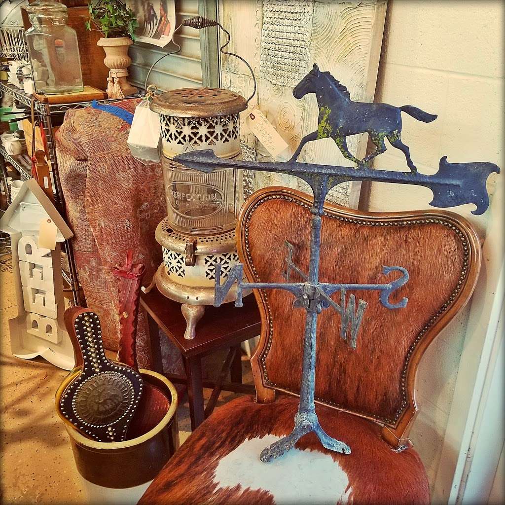 Reclaimed Antiques & Consignments | 19618 8th St E, Sonoma, CA 95476 | Phone: (707) 484-6562