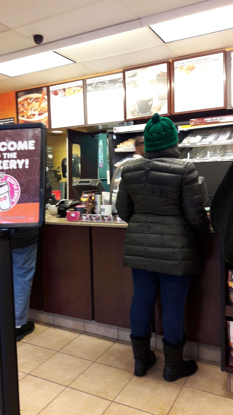 Dunkin | 672 Lowell St, Peabody, MA 01960, USA | Phone: (978) 535-3217