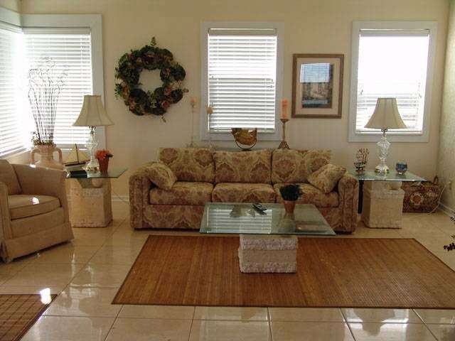 Galveston Beach House Rentals | 330 61st St #215, Galveston, TX 77551, USA | Phone: (713) 240-7892