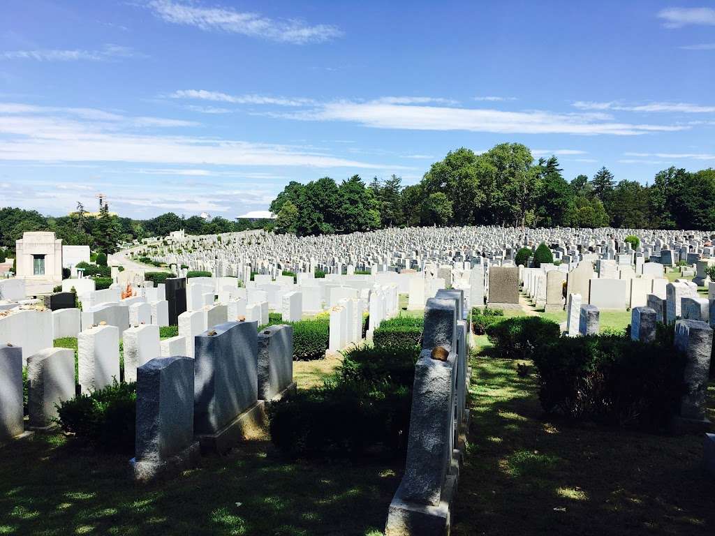 Mount Hebron Cemetery | 130-04 Horace Harding Expy, Flushing, NY 11367, USA | Phone: (718) 939-9405