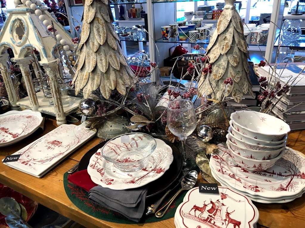 Roberts China and Gifts | 12651 Memorial Dr suite d, Houston, TX 77024, USA | Phone: (713) 973-8171