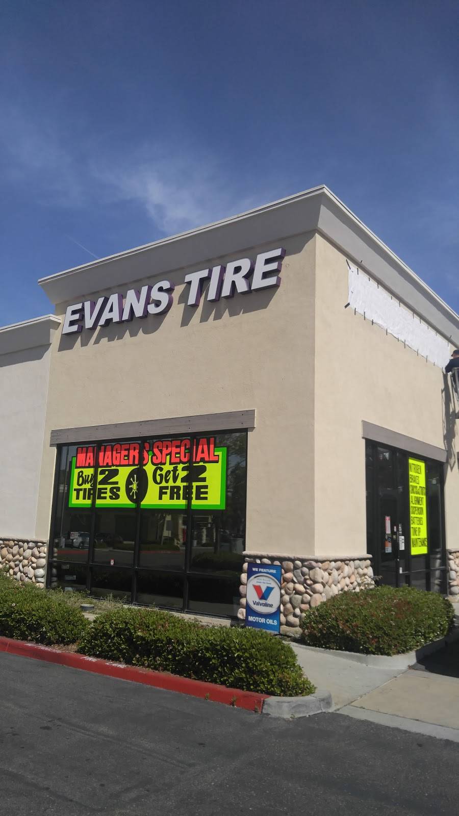 Evans Tire & Service Centers | 14365 Penasquitos Dr, San Diego, CA 92129, USA | Phone: (858) 252-7207