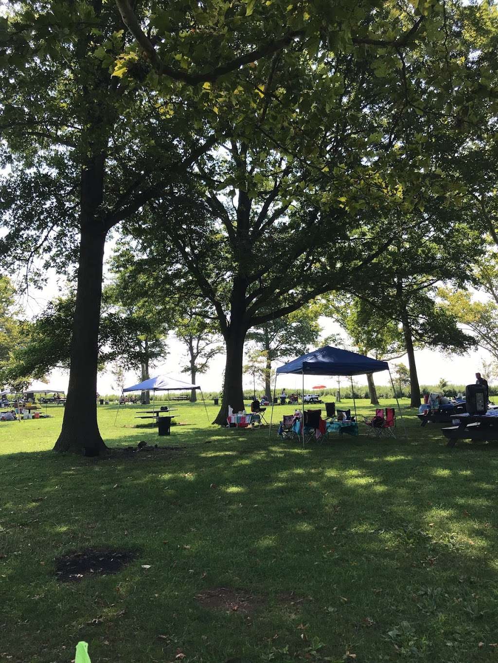 Wolfes Pond Park Parking Lot | Wolfes Pond Park Chester St, Staten Island, NY 10312 | Phone: (212) 639-9675
