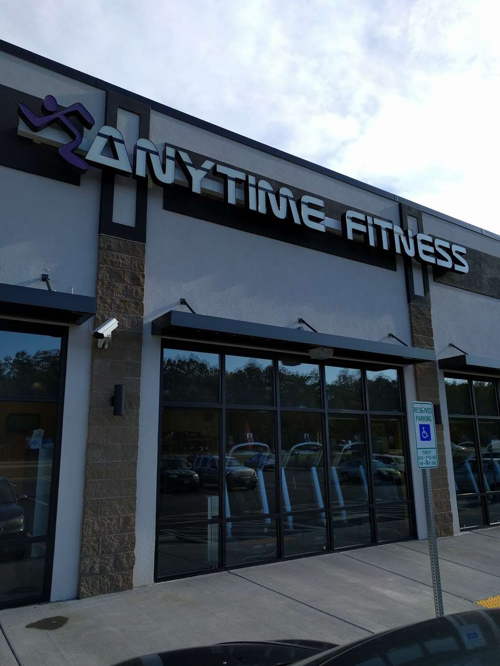 Anytime Fitness | 75 Freedom Dr, Zion Crossroads, VA 22942, USA | Phone: (540) 832-0434