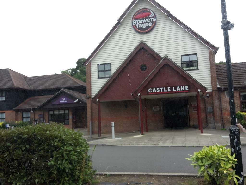 Brewers Fayre Castle Lake | Castle Way, Leybourne, West Malling ME19 5TR, UK | Phone: 01732 521630