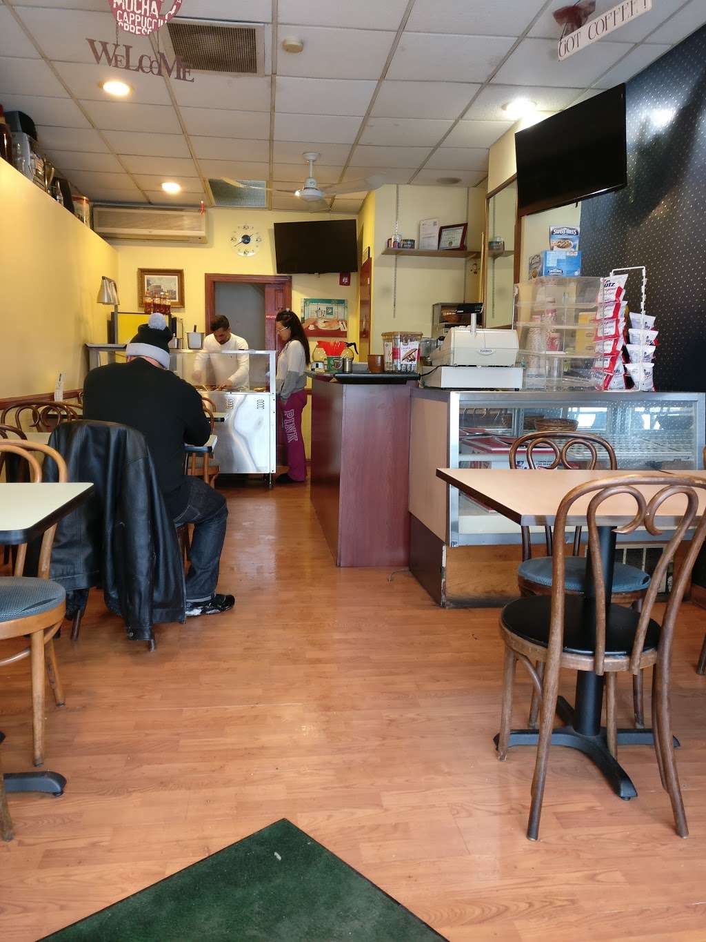 Caffe Chicco | 4615, 2532 S Broad St, Philadelphia, PA 19145 | Phone: (215) 334-3100