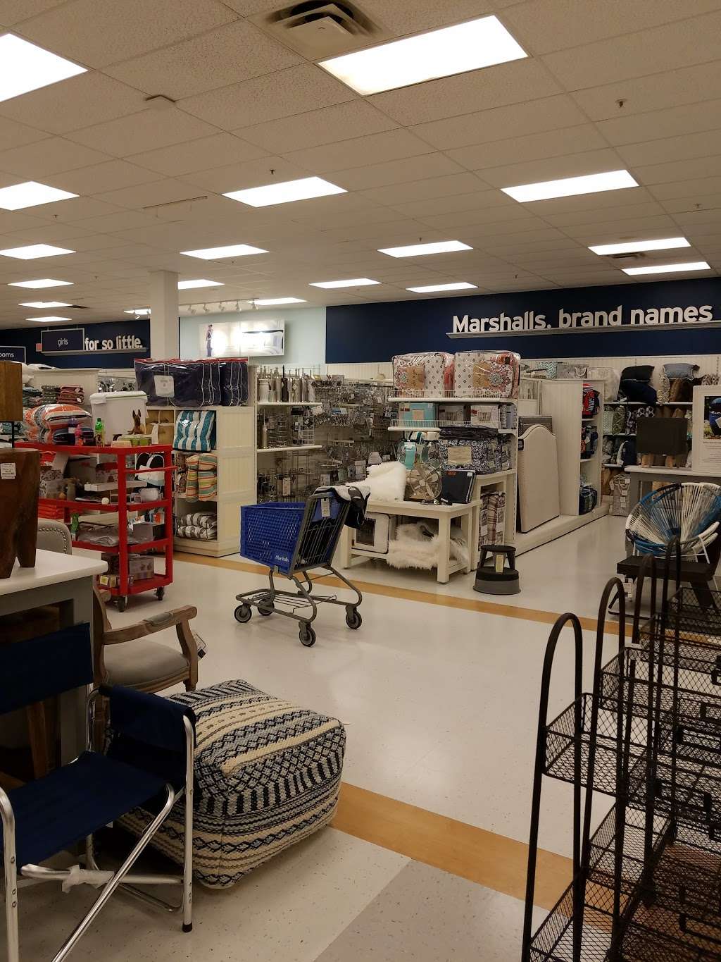 Marshalls | 785 S 25th St, Easton, PA 18045, USA | Phone: (484) 373-0210