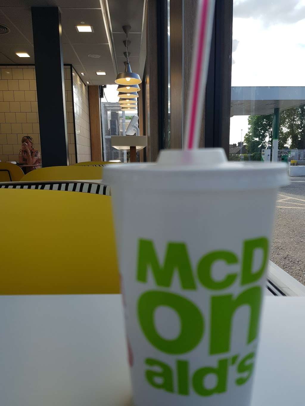 McDonalds Swanley Services | A20, Orpington, Sidcup DA14 5JA, UK | Phone: 020 8309 7661