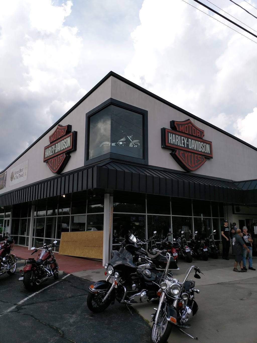 Smokin Harley-Davidson | 3441 Myer Lee Dr, Winston-Salem, NC 27101, USA | Phone: (336) 790-6094