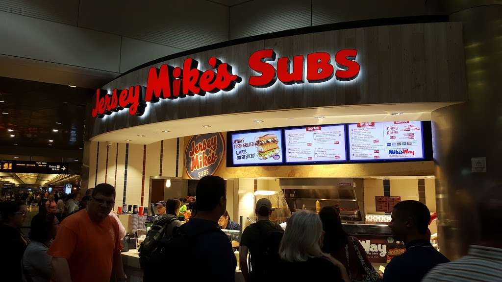 Jersey Mikes Subs | 9202 Jeff Fuqua Blvd, Orlando, FL 32827, USA | Phone: (732) 223-4044