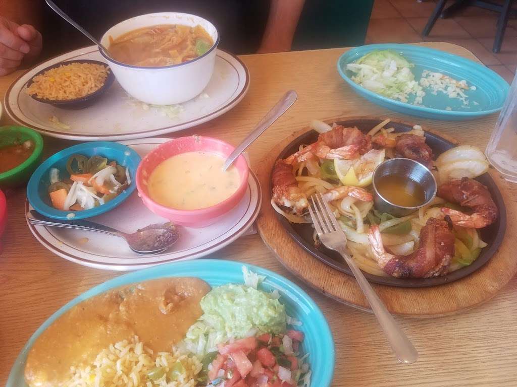 Herreras Mexican Restaurant #3 | 8734 s N Hwy 6 Loop, Navasota, TX 77868, USA | Phone: (936) 825-2106