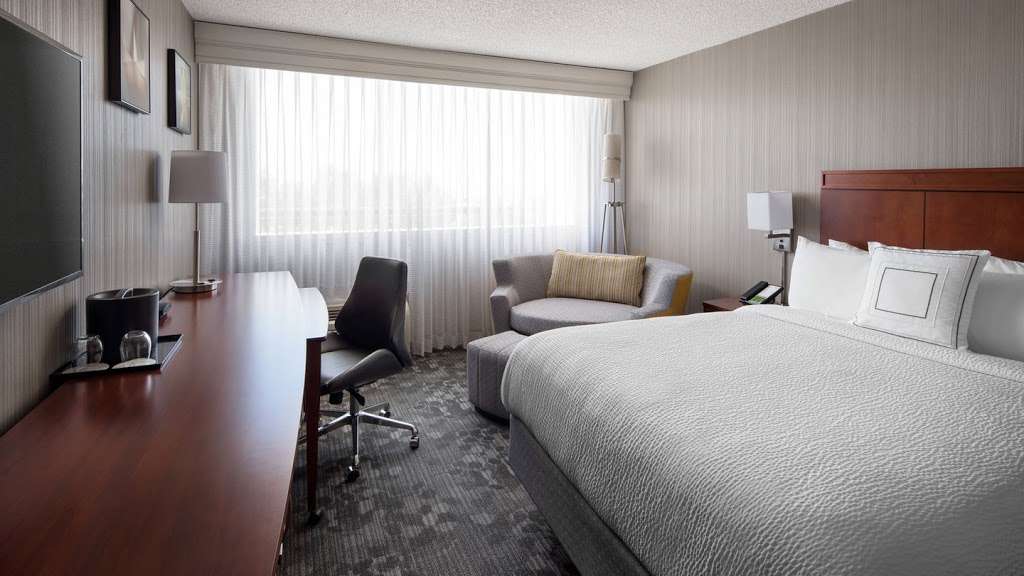 Courtyard by Marriott Richmond Berkeley | 3150 Garrity Way, Richmond, CA 94806 | Phone: (510) 262-0700