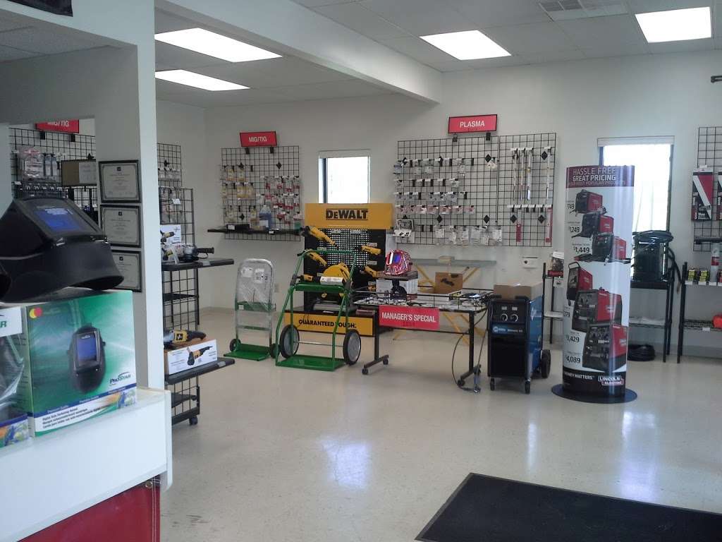 Praxair Welding Gas and Supply Store | 150 Fort Collier Rd, Winchester, VA 22603, USA | Phone: (540) 535-0119