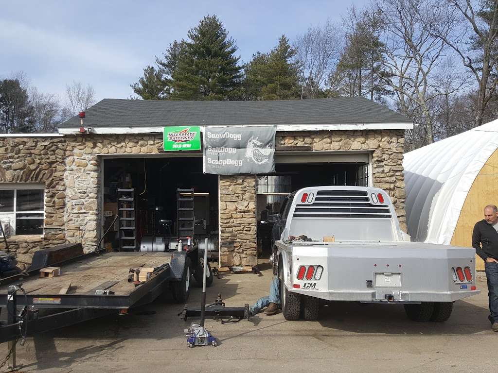 B. H. Trailers and Plows | 2207 Hartford Ave, Johnston, RI 02919, USA | Phone: (860) 949-7863