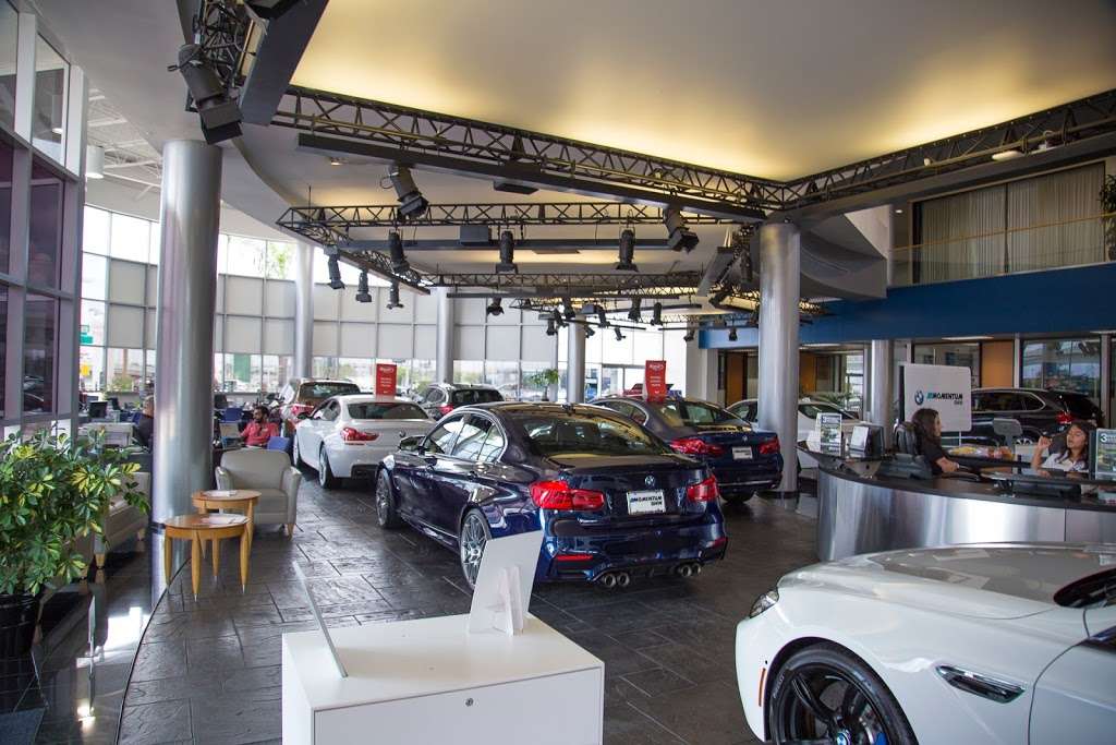 Momentum BMW | 10002 Southwest Fwy, Houston, TX 77074 | Phone: (855) 645-6452