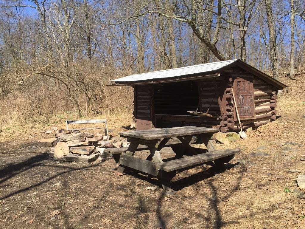 Bake Oven Shelter | Appalachian Trail, Germansville, PA 18053, USA