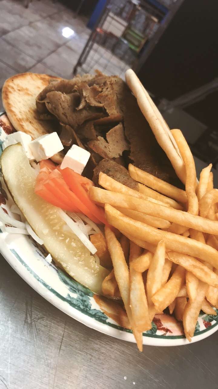 Nickys Gyros | 1500 N Main St, Crown Point, IN 46307, USA | Phone: (219) 663-8430