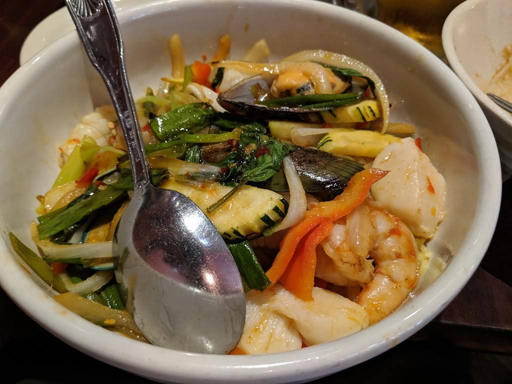 Ka-Prow Thai and Sushi Bistro | 1200 W Howard Ln Ste O, Austin, TX 78753, USA | Phone: (512) 990-2111