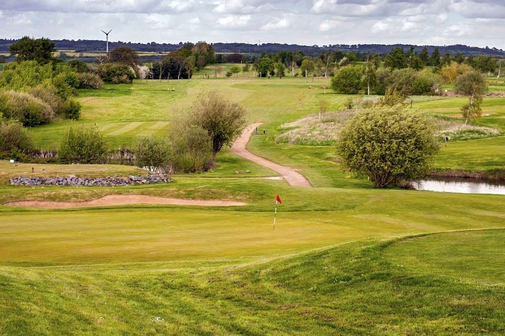 Langdon Hills Golf Country Club & Hotel | Lower Dunton Rd, Horndon on the Hill, Upminster RM14 3TY, UK | Phone: 01268 548444