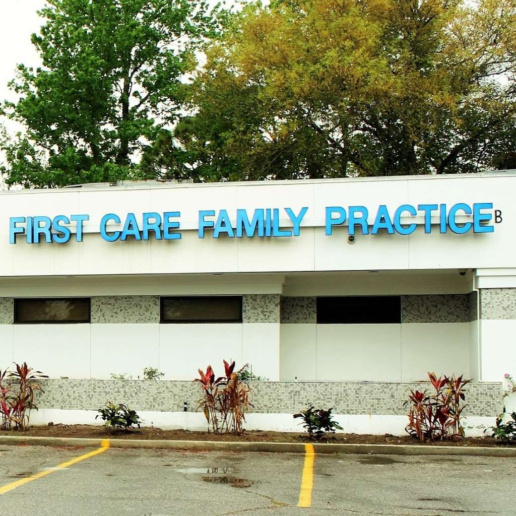 First Care Chiropractic and Family Practice | 115 E Lancaster Rd, Orlando, FL 32809, USA | Phone: (407) 888-8411