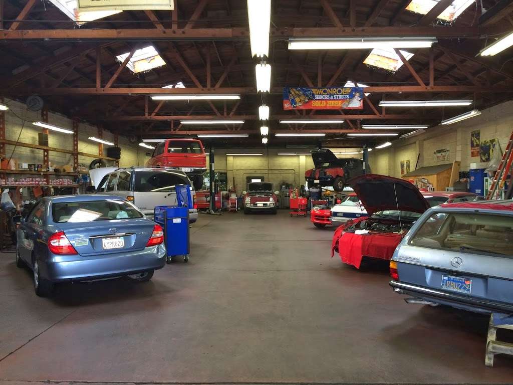 B & D Automotive Center | 1510 Main St, Redwood City, CA 94063, USA | Phone: (650) 365-9530